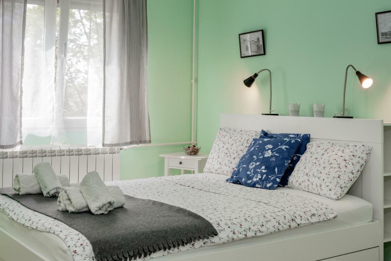 Apartman Gloria 2 ベオグラード エクステリア 写真